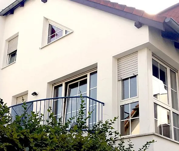 Berlin-Oase - Schnuckelige Ferienwohnung An Der Grenze Zu Berlin