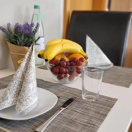 Berlin-Oase - Schnuckelige Ferienwohnung An Der Grenze Zu Berlin Schönefeld Buitenkant foto